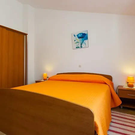 Casa Luisa アパート ポレッチ