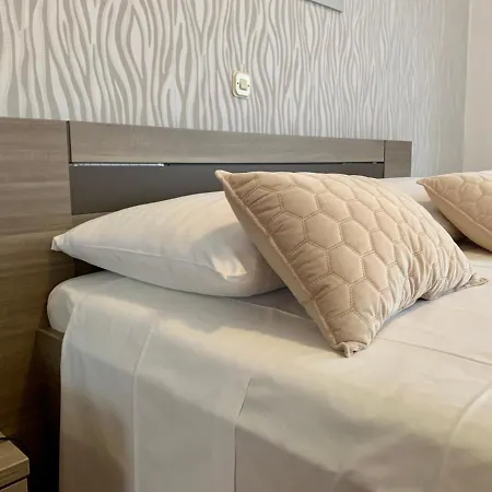 Casa Luisa アパート ポレッチ